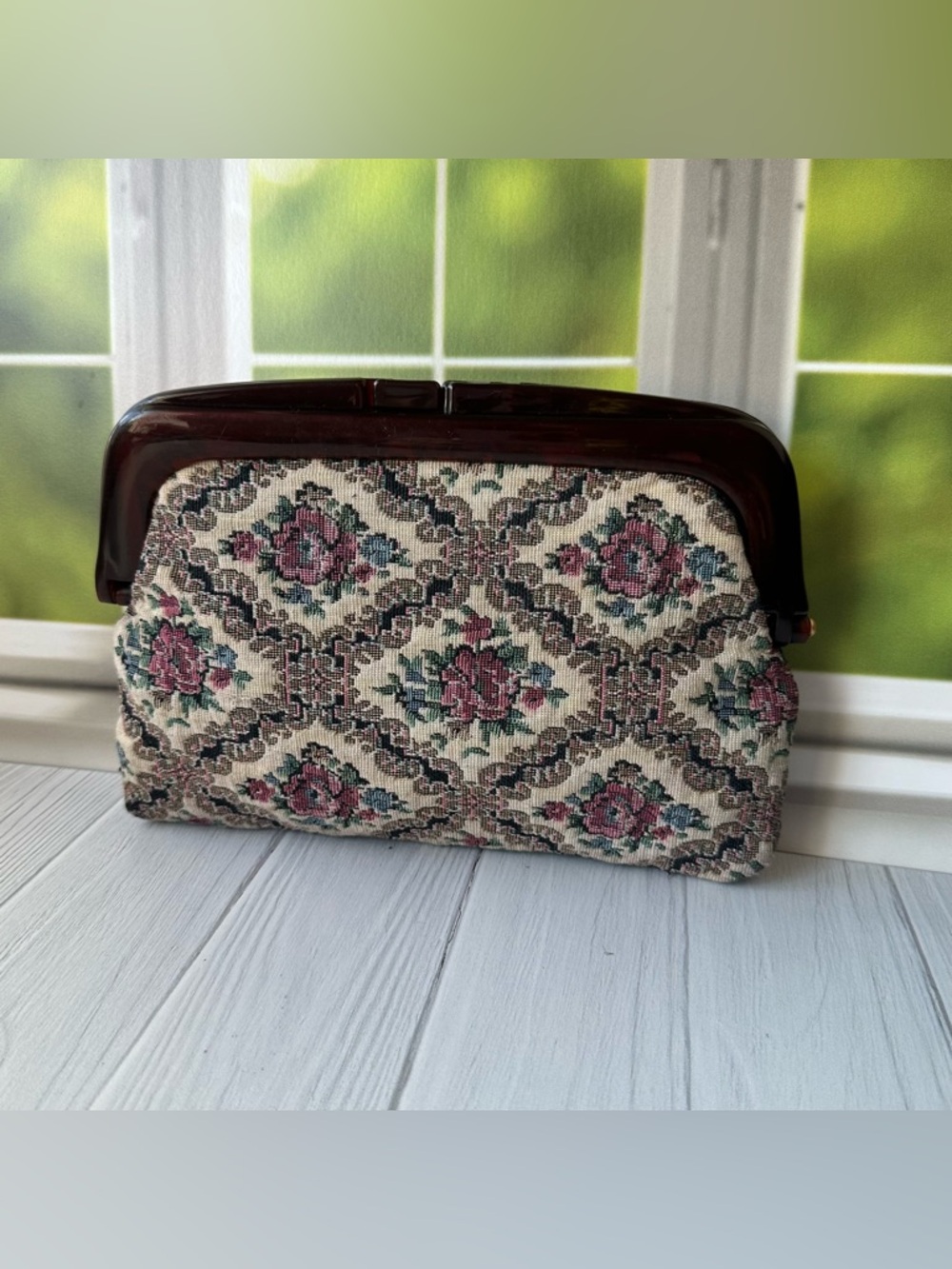Vintage Tapestry Floral Clutch Purse Brown Frame Kiss Lock Boho Cottagecore